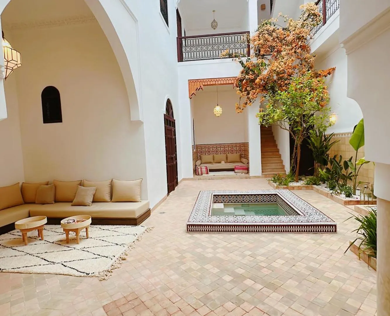 Riad Solila, Luxury Riad With Pool And Private Suites Marraquexe Casa de Férias